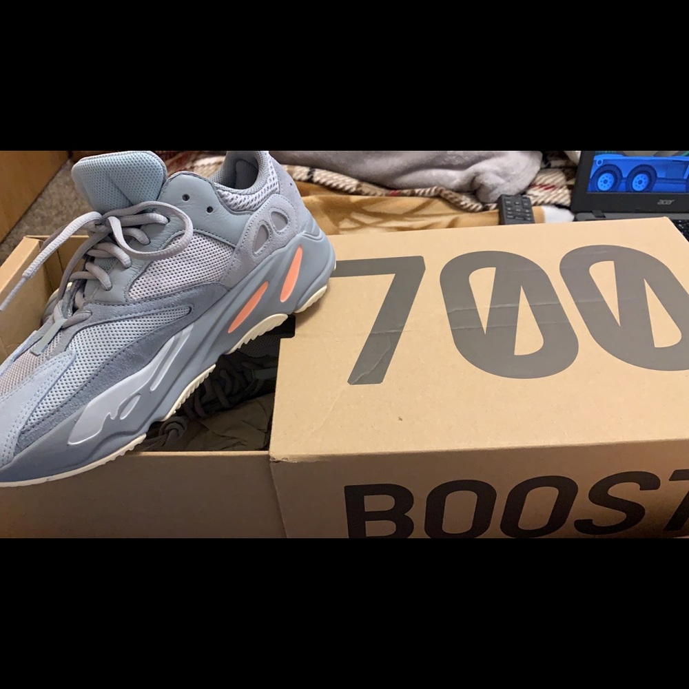 Yeezy 700 inertia